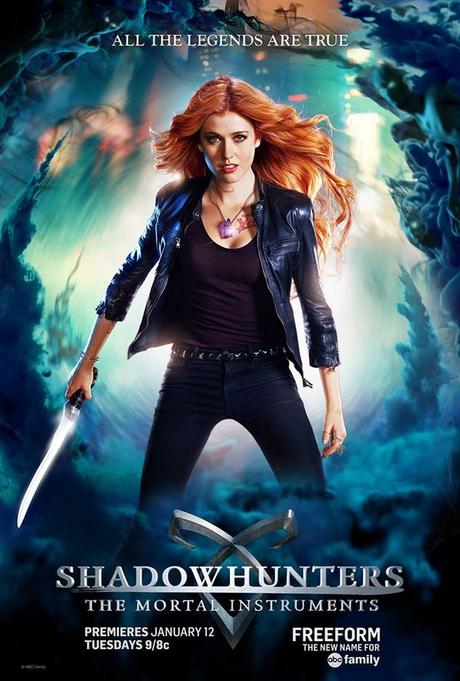 Clary Fray from Shadowhunters 101: Get to Know the Characters and the Ships Played by: Katherine McNamara Who she is: Clary finds out on her 18th birthday that she is a Shadowhunter (a human-angel hybrid who hunts demons) and finds herself in a whole new world she never knew existed after meeting Jace and her mother is kidnapped. Who to ship her with: Either Jace or Simon.: 