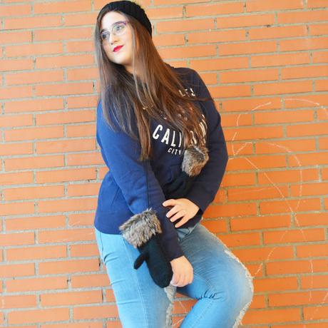 Outfit of the Day ~ Sudadera California ~ Curvy Girl