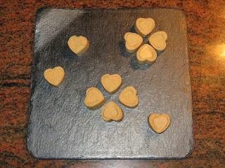 BOMBONES DE CHOCOLATE Y GALLETAS