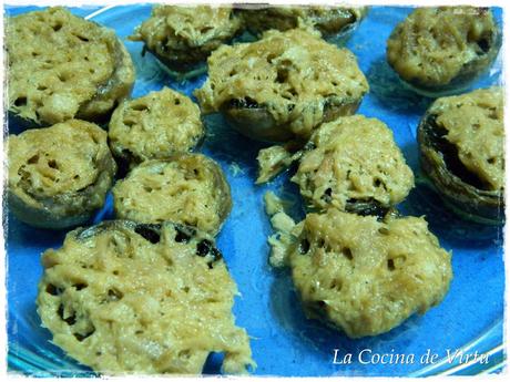 Champiñones rellenos con aroma al microondas