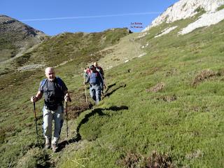 Coto de Buenamadre-Pena Gúa-Pico Alto-Entrebobias-La Franca-Valle de Lago