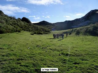 Coto de Buenamadre-Pena Gúa-Pico Alto-Entrebobias-La Franca-Valle de Lago