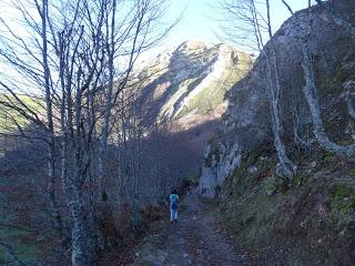 Coto de Buenamadre-Pena Gúa-Pico Alto-Entrebobias-La Franca-Valle de Lago