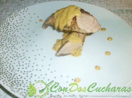 Bonito listado con crema de pimientos Bonito listado con crema de pimientos