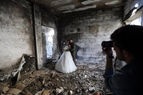 Este fotógrafo sirio busca detener la injusticia y difundir el amor y la paz