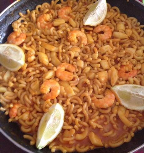 Receta: Fideúa con Carmencita. Mi primera Vez, Receta, cocina, Fideúa, Fidegua, preparado para Fideúa, langostinos, sepia, blog de cocina, solo yo, blog solo yo, 