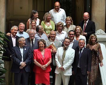 el villano arrinconado, humor, chistes, reir, satira, familia politica