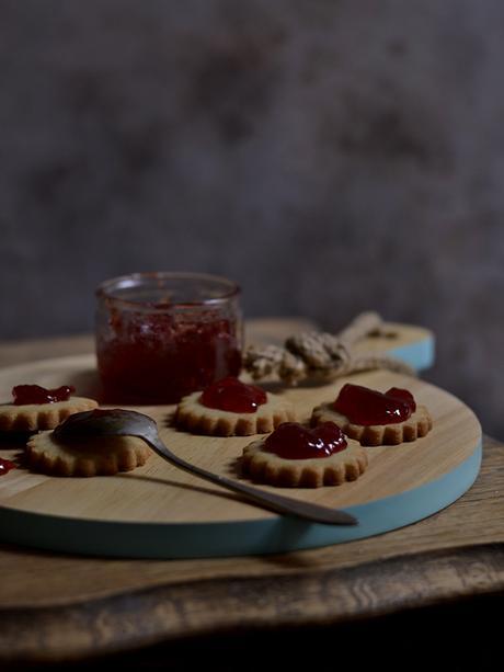GALLETAS CON MERMELADA GALLETAS CON MERMELADA