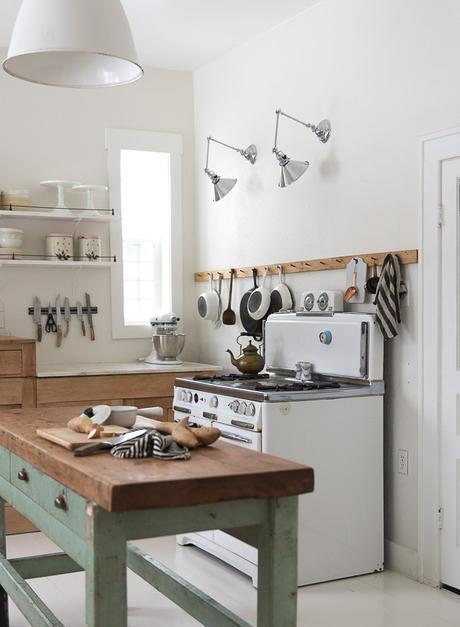 Las 7 claves de una cocina rústica con encanto