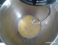 Mustikkapiiraat (bollitos de arándanos)