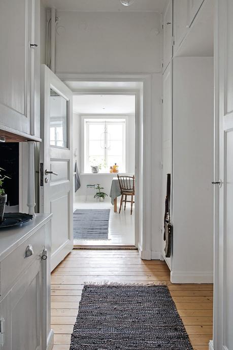 soluciones colecciones estilo nórdico estilo escandinavo cocinas decoración interiores decoración en blanco decoración colecciones Cómo exponer colecciones en casa cocina nórdica moderna blog decoración nórdica 