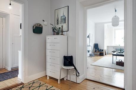 soluciones colecciones estilo nórdico estilo escandinavo cocinas decoración interiores decoración en blanco decoración colecciones Cómo exponer colecciones en casa cocina nórdica moderna blog decoración nórdica 