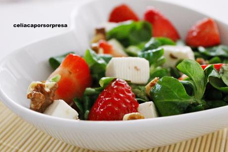 ensalada-de-canonigos-y-fresas