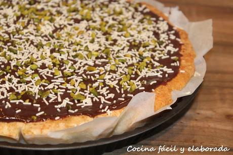 BIZCOCHO DE VAINILLA, CHOCOLATE Y PISTACHO