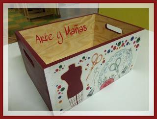 Caja de costura.