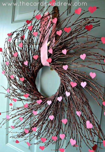 25 Valentines Day Wreaths (DIY Tutorials) - Craftionary: 