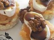 Canapés queso membrillo