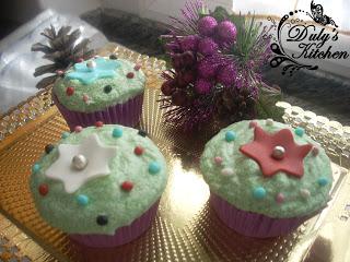 CupCakes de chocolate con cobertura de queso crema