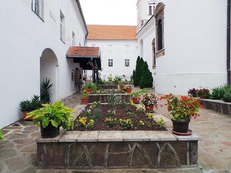 Los monasterios del Parque Nacional de Fruška Gora y Sremski Karlovci