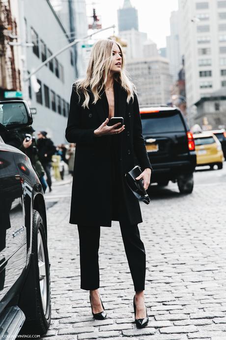 NYFW-New_York_Fashion_Week-Fall_Winter-17-Street_Style-Black_Outfit-Victoria_Secret_Angel-3