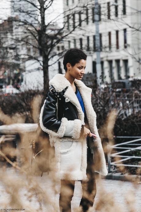 NYFW-New_York_Fashion_Week-Fall_Winter-17-Street_Style-Model-Backpack-Adidas_Sneakers-Fur_Coat-6