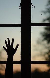 207.-  Necesitamos contacto