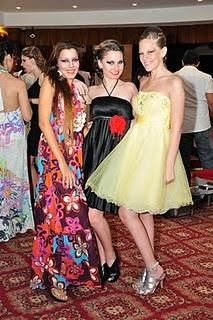 Desfile en Victoria Palace Recepciones 2010