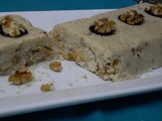 TURRÓN DE NATA Y NUECES