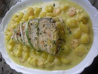 COLA DE MERLUZA RELLENA