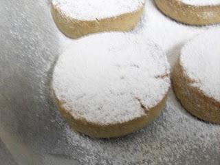 POLVORONES DE TEJEDA