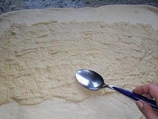 BRIOCHE RELLENO DE MAZAPÁN