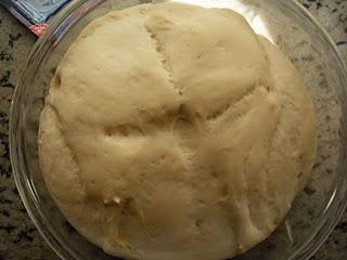 BRIOCHE RELLENO DE MAZAPÁN