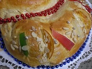 BRIOCHE RELLENO DE MAZAPÁN