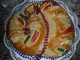 BRIOCHE RELLENO DE MAZAPÁN