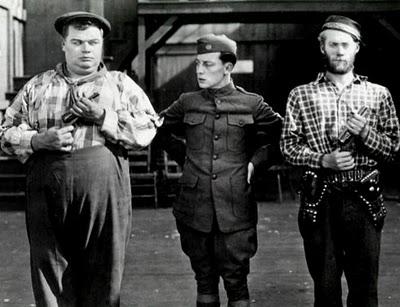 La infamia interesada y la defenestración. El desastre de un pueblo y la tragedia de un cineasta.