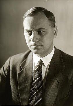 La infamia interesada y la defenestración. El desastre de un pueblo y la tragedia de un cineasta.