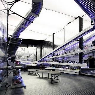 Cinta transportadora, al poder