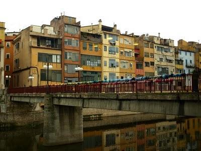 Hace frío...¡abriguemos las calles!