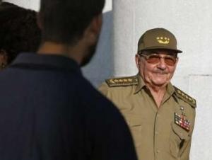 ¿Ha perdonado Fidel Castro la homosexualidad de su hermano Raul?