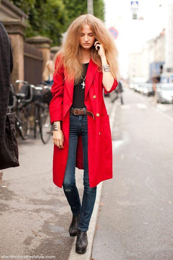 SO RED, SO OUTWEAR
