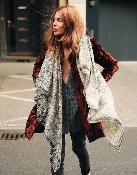 STREET STYLE; SEVENTIES INSPIRATION.-