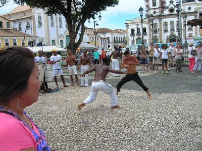 Danza copoeia, Salvador de Bahía, Brasil, La vuelta al mundo de Asun y Ricardo, round the world, mundoporlibre.com