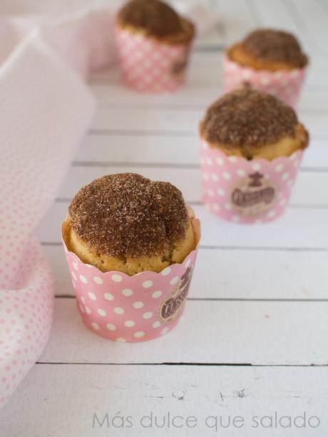 Muffins rellenos de crema de chocolate Muffins rellenos de crema de chocolate