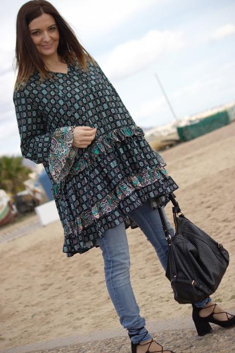 Con vestido boho Con vestido boho