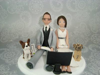 Lo último en cake toppers para tu tarta de boda