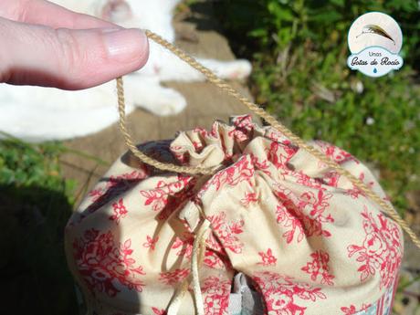 Tejer la mar de conjuntada.