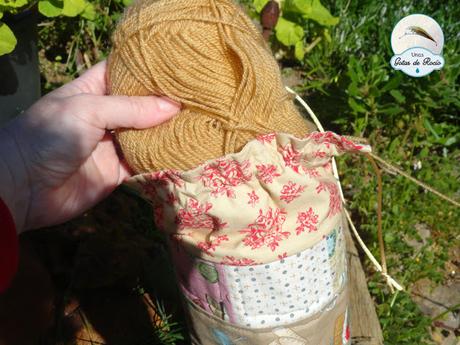 Tejer la mar de conjuntada.