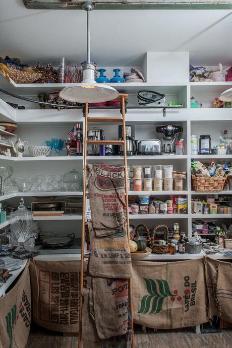 Rebuscando en la despensa