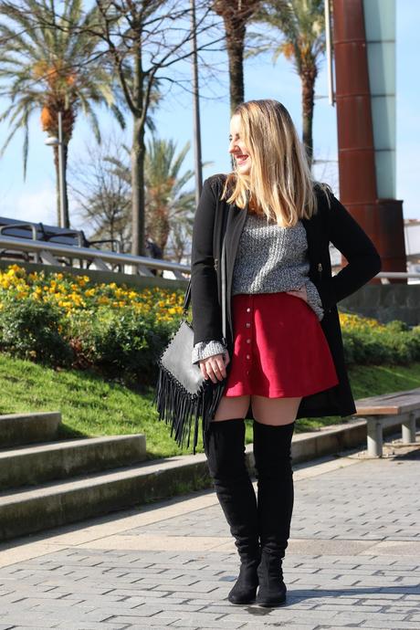 Outfit con botas altas en invierno