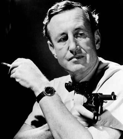 sir-ian-fleming-cincodays